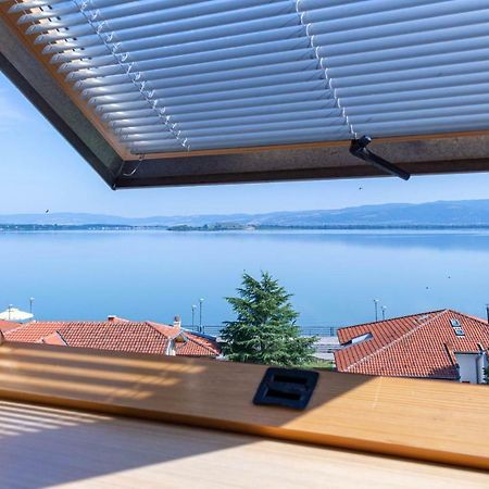 Apartman "Soba Sa Pogledom" Golubac Esterno foto