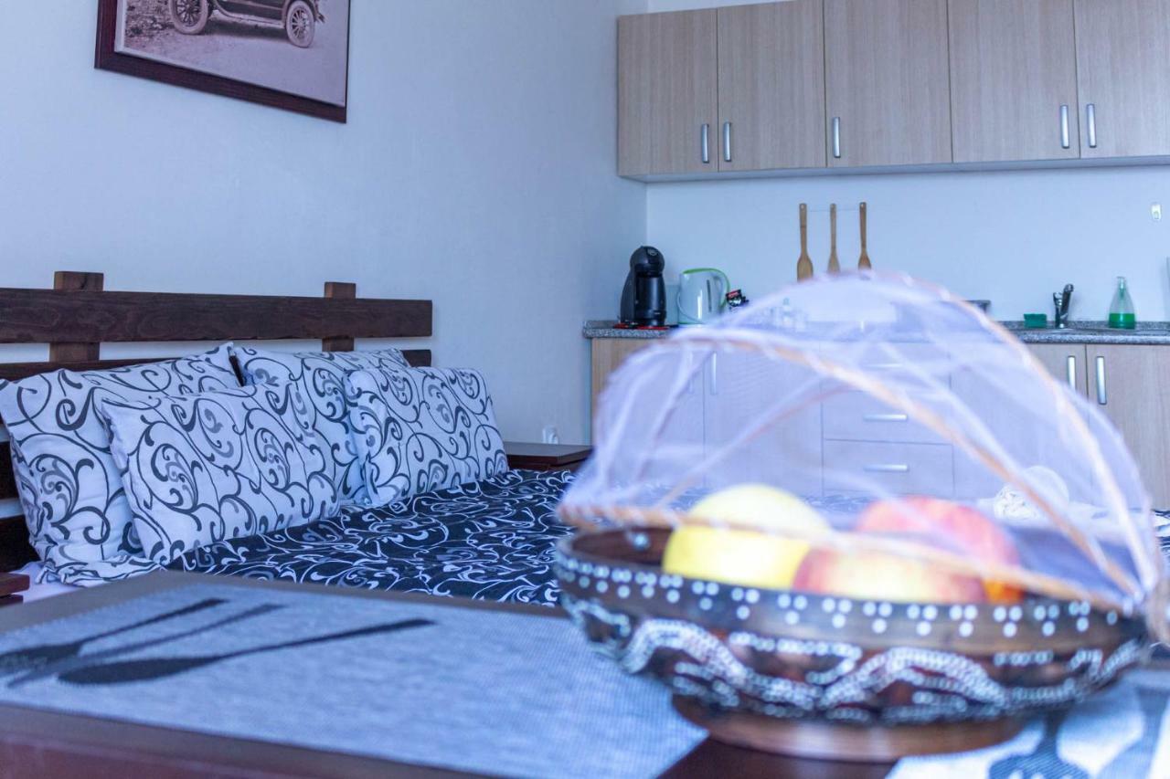 Apartman "Soba Sa Pogledom" Golubac Esterno foto
